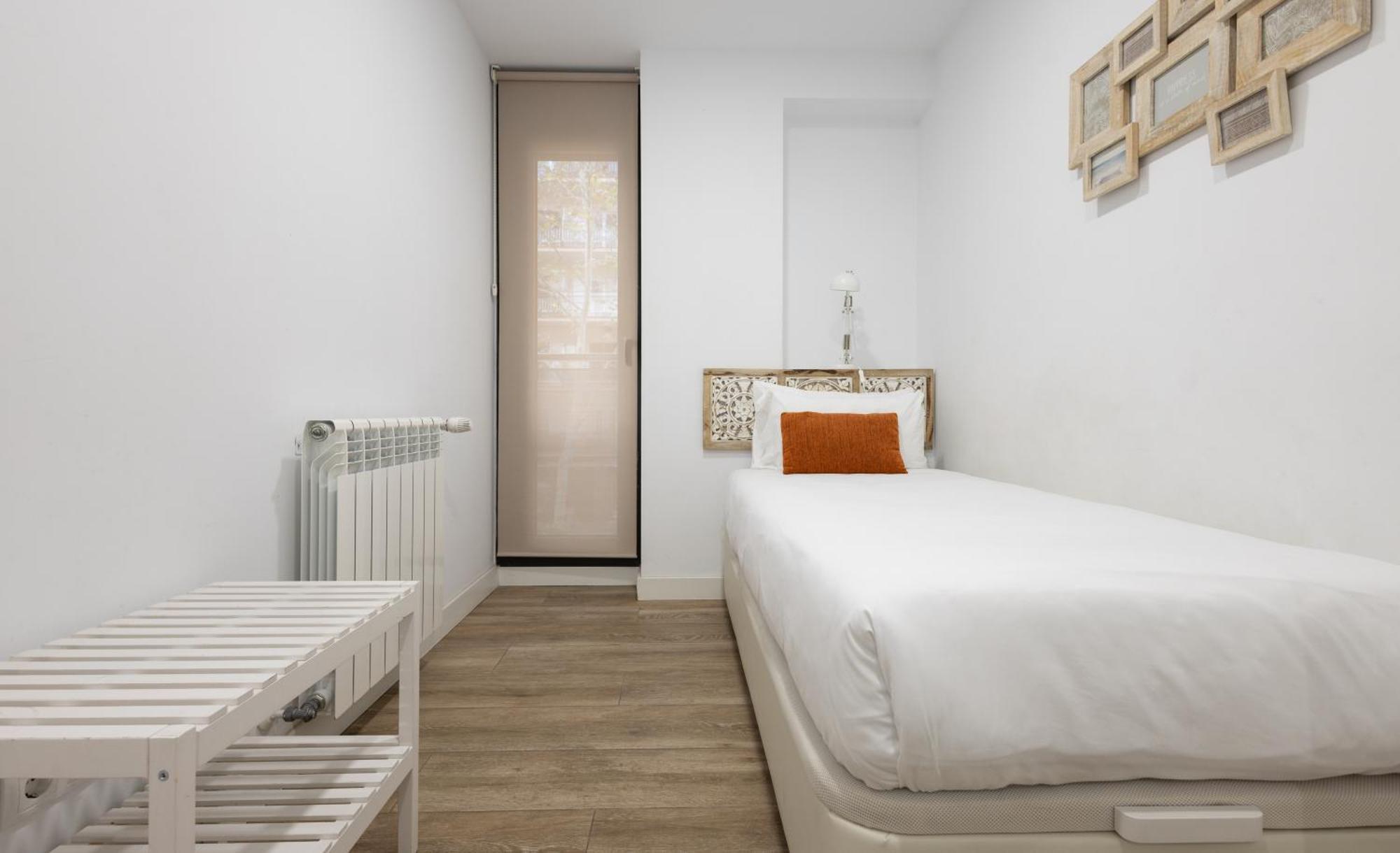 Stay U-Nique Apartments Fabra I Puig Barcelona Exterior foto